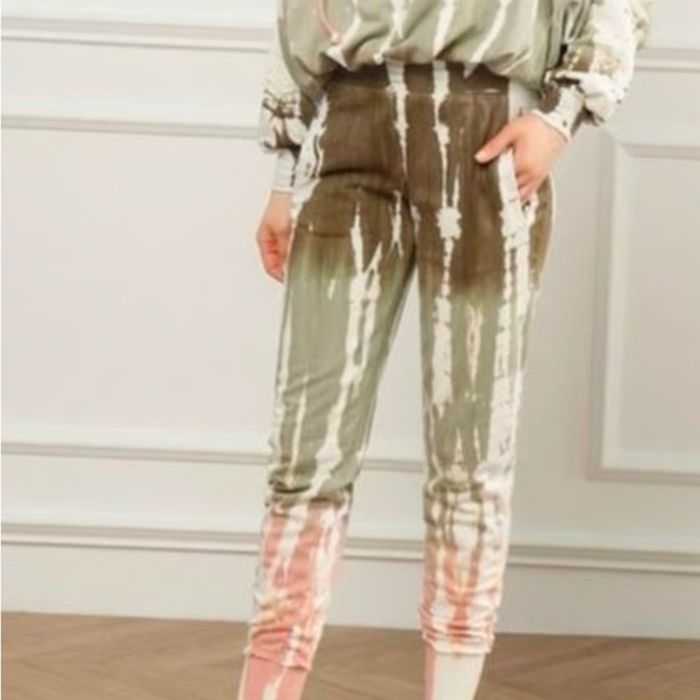 Young Fabulous & Broke Groove Jogger Set (Pink and Green Ombré)